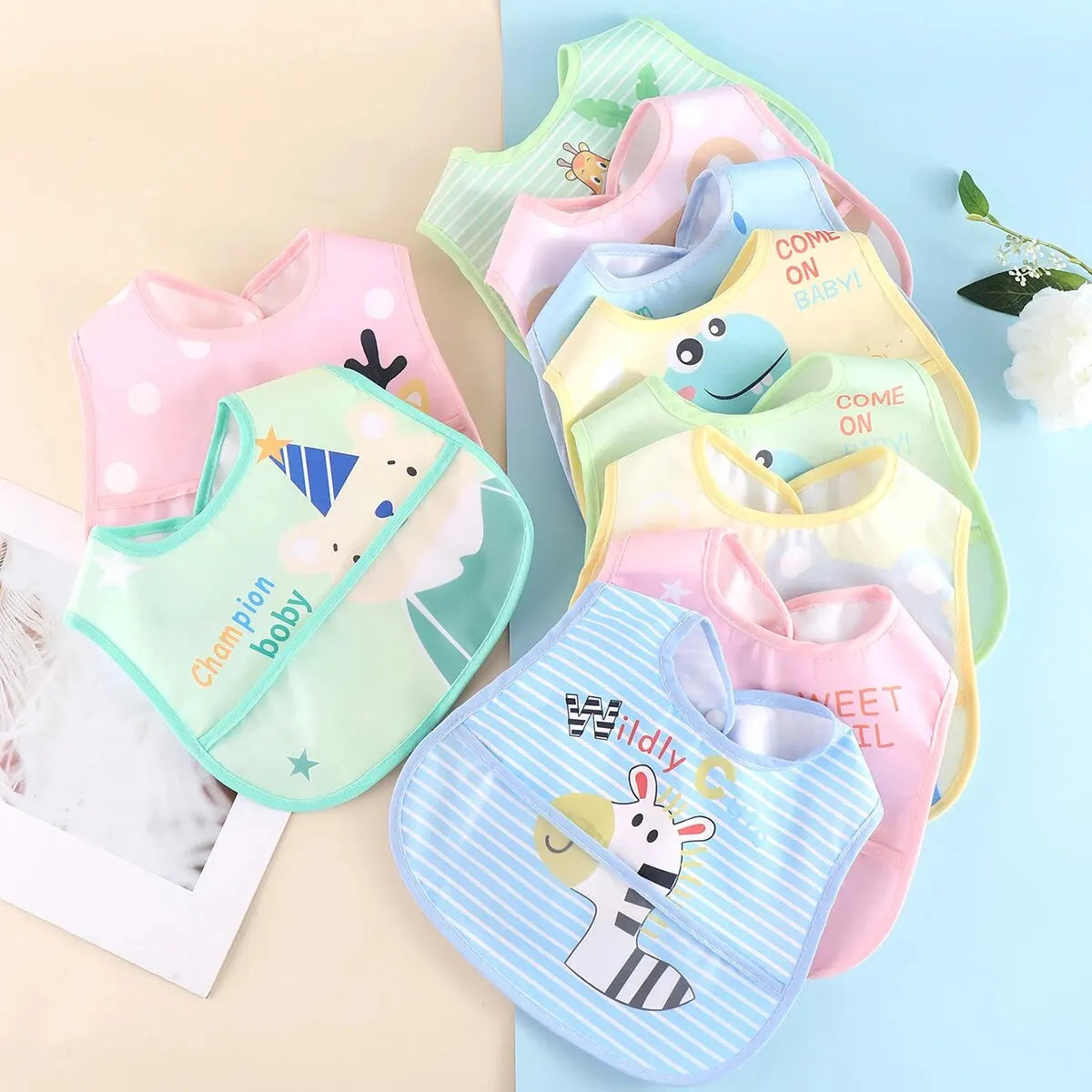 Random 5pcs Cartoon Animals Waterproof Bibs