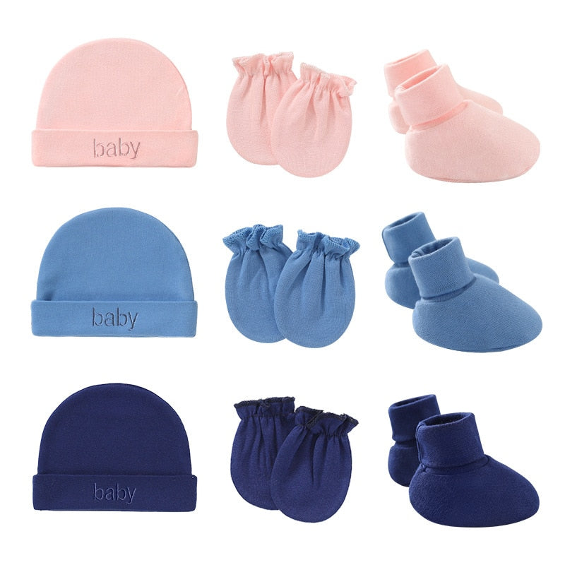 Newborn Hat+Gloves+Socks Set